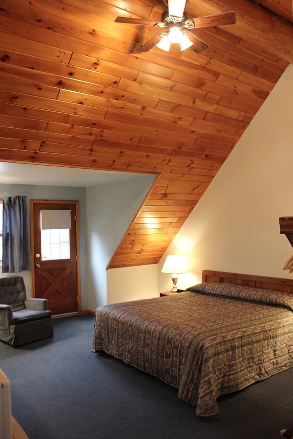 Nootka Lodge Woodsville Exteriér fotografie